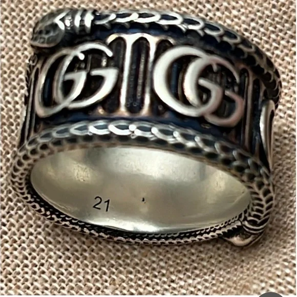 New GUCCI Ggard Ring unsex S Snk Mot Slv 3tur size 9 unisex rare made in Italy - Picture 7 of 8